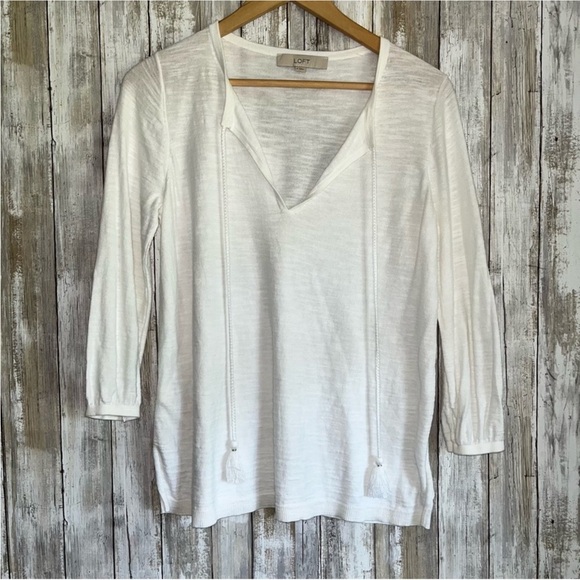 LOFT Tops - LOFT Women's White V-Neck Top